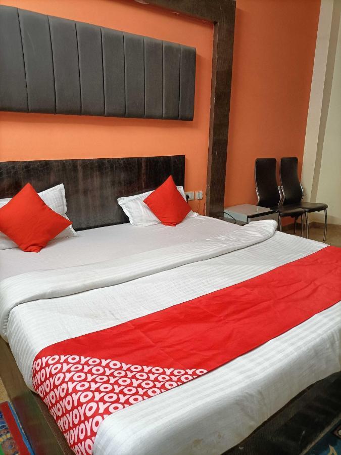 Oyo Flagship Just-9 Inn Near Sahara Ganj Mall Lucknow Exteriör bild